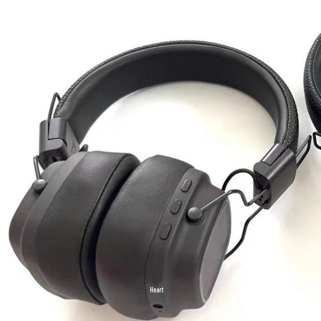 Marshall Major IV Luminous Bluetooth Over-Ear Headset with Mic and Deep Bass