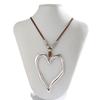 Sweet and Cool Exaggerated Big Love Necklace Metal Velvet Collar for Women, Versatile