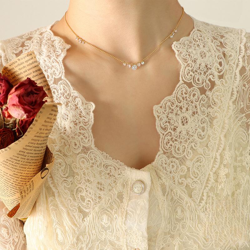 Zimny Wiatr Nie Gasi Temperamentu Jasny Cyrkon Wisiorek Naszyjnik Damska Osobowość Moda Łańcuszek na Obojczyk P070