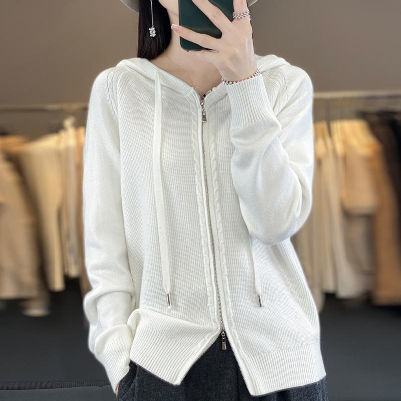 Autumn and Winter Hooded Casual Knitted Cardigan Simple Fashion Style Loose Knitted Sweater