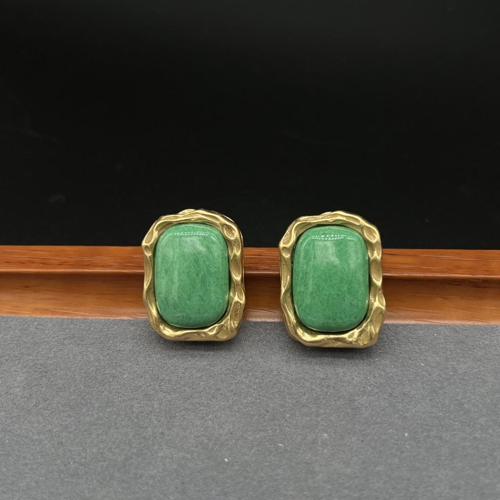 Vintage French Green Rhinestone Stud Earrings – Sophisticated Square Design