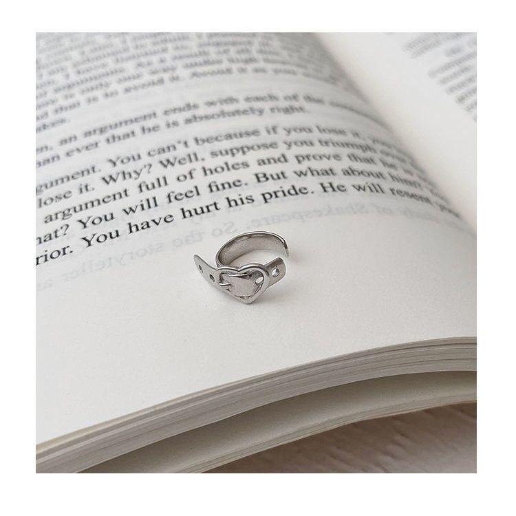 

Кольцо с пряжкой для ремня Love, женская мода, индивидуальность, универсальное кольцо на указательный палец, нишевый дизайн, открывающее чувства, регулируемое кольцо One size