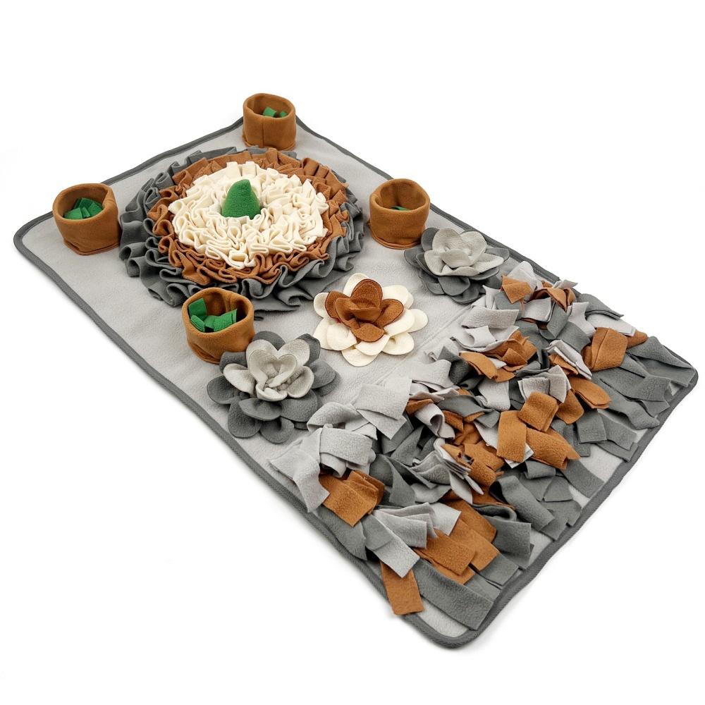 Multi-Layer Food Hiding Design Pet Snuffle Mat Soft Polar Fleece Non-Slip Slow Feeder Pad for Dogs Scent Training Indoor Use