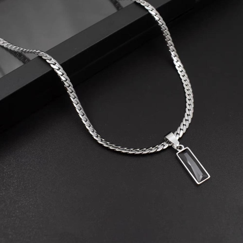 Geometric Snake Bone Necklace Square Hip-hop Chain Simple Black Pendant  Men Women