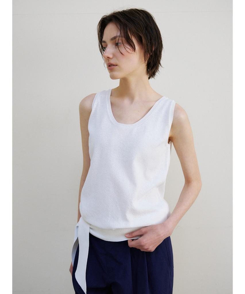 Ninnis Tie Sleeveless Knit Top (White)