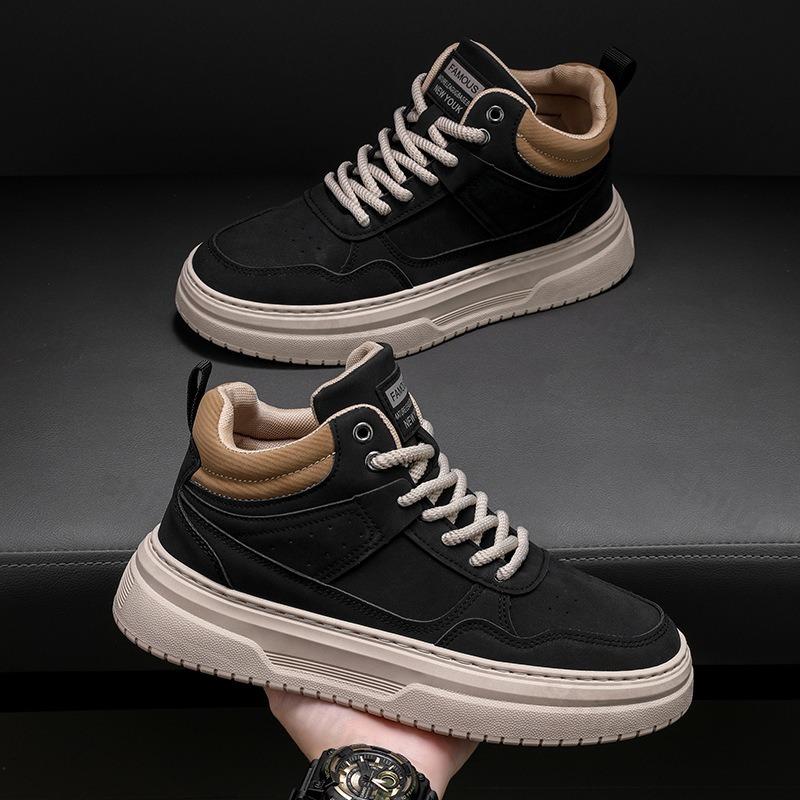 Men's Skateboarding Shoes 2026 Autumn Trendy Casual Sneakers Mid Top Black Short Boots Work Men Sports Shoes Board Footwear