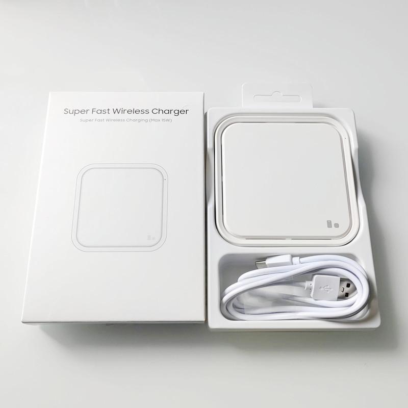 

EP-P2400 Беспроводное зарядное устройство 15 Вт Быстрая зарядка QI Pad для Samsung Galaxy Z Fold 5 4 3 Flip 3 4 S24 S21 S22 Ultra S10+ Note 20 10 Plus