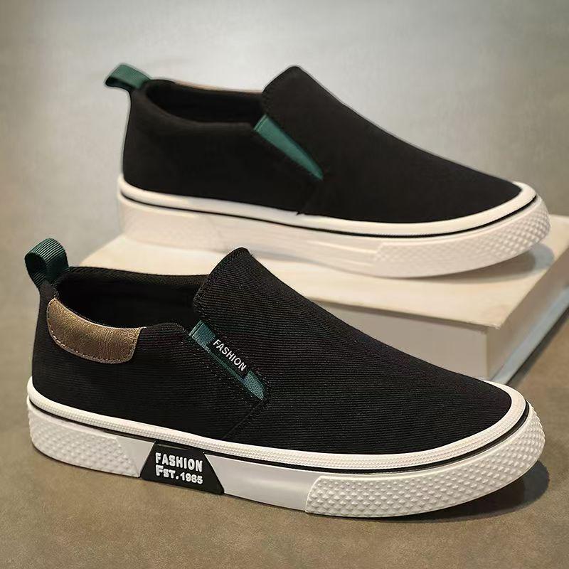 2026 Men's Summer Soft Sole Breathable Canvas Slip-On Shoes