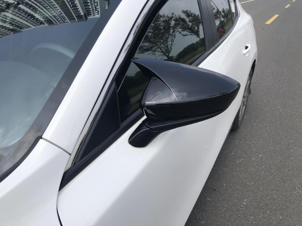 Mazda 3 Axela Body Kit: Front Lip, Bumper Spoiler, Louvers, Side Skirt