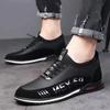 Men Casual Shoes Fashion Breathable British Mens Sneakers  Spring New Sport Flat Comfortable Driving Shoes Peas Shoes