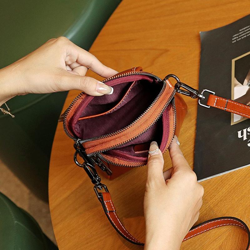Simple Design Oil Waxing Split Leather Women Phone Bag New Retro Style Single Shoulder Mini Crossbody Bag Fashionable Small Bags