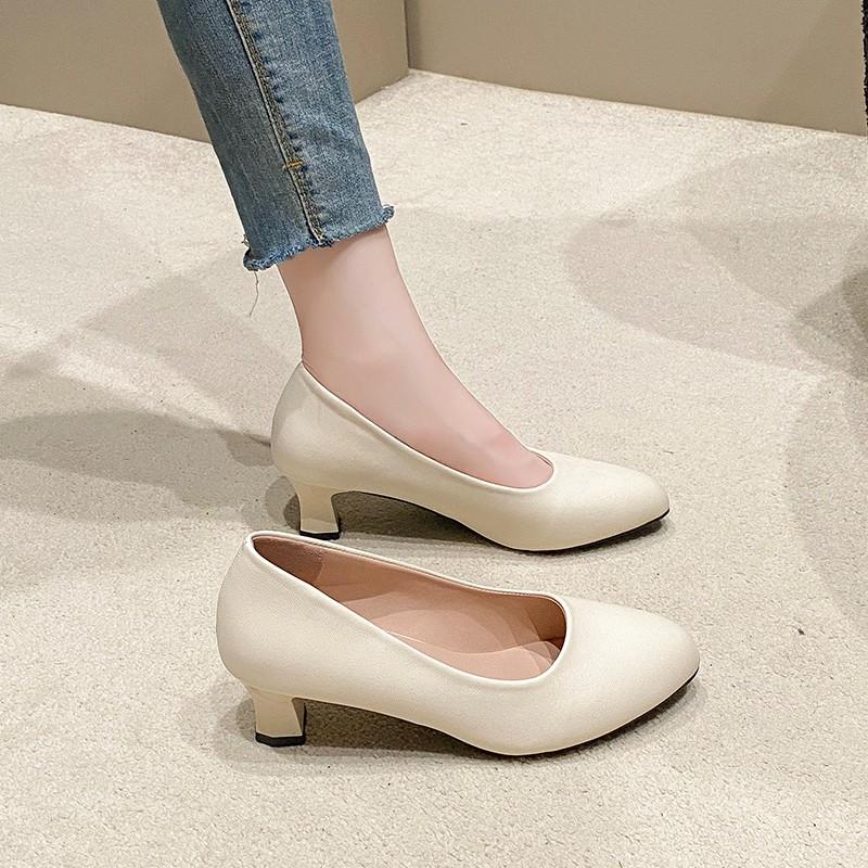Women Classic Black Pu Leather High Quality Heel Shoes Sapatos Femininas Lady Fashion Beige Comfort European Stylish Pumps