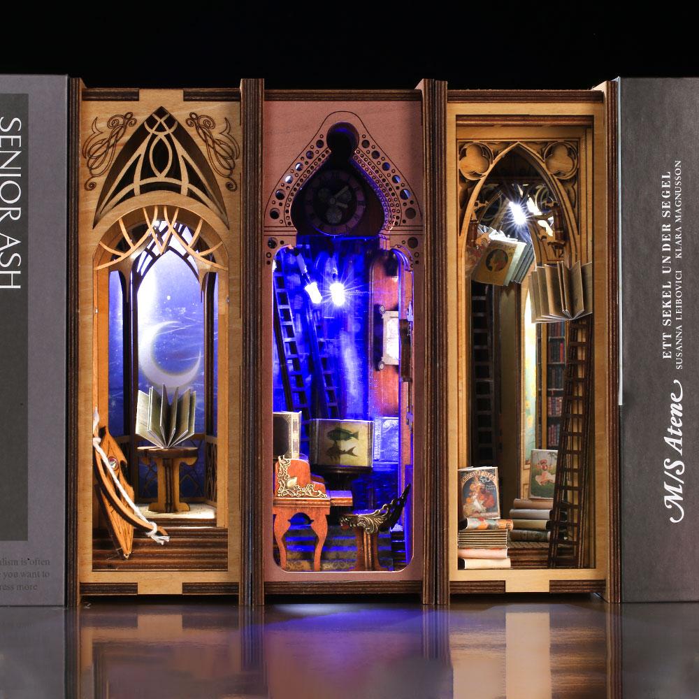 Kit Book Nook DIY - Casa En Miniatura Con Luz LED, Puzzle 3D Madera, Decoración Estantería