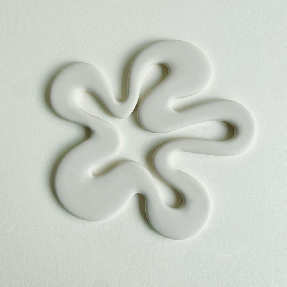 2Pcs Durable Flower-shaped Silicone Coaster Multipurpose Heat Resistant Coaster  Thanksgiving