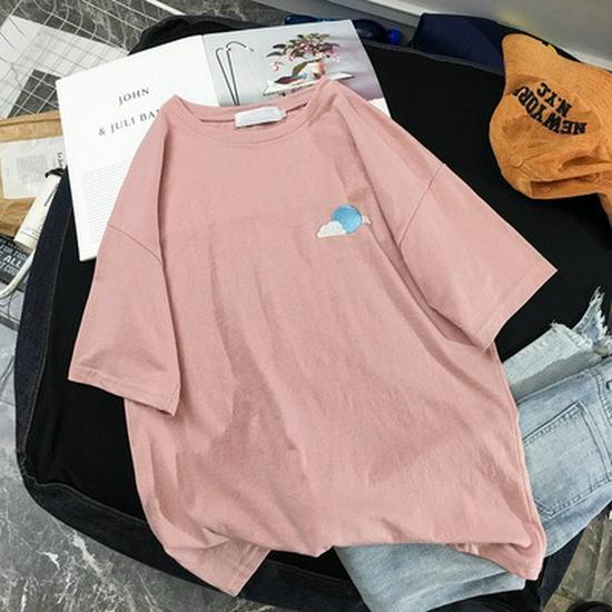 

Футболка свободного кроя для девочек с винтажной вышивкой в виде мультфильма, с коротким рукавом, в модном европейском стиле, 2021 г. M розовый