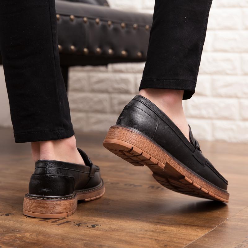 New Retro Thick Soled Fringe a Slip- Loafers British Style Small Leather Shoes Soft Sole Shallow Mouth Single Shoes