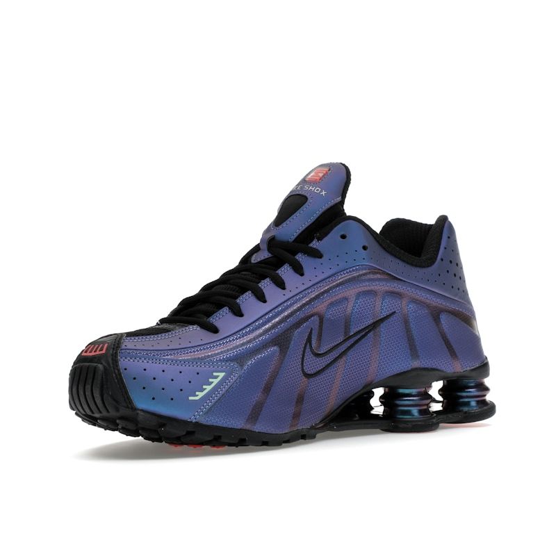 Nike Shox R4 "Iridescent" HQ3446-001