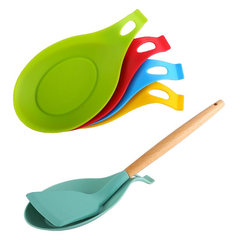Silicone Kitchen Utensil Mat: Heat-Resistant Spoon and Dish Holder, Easy To Clean