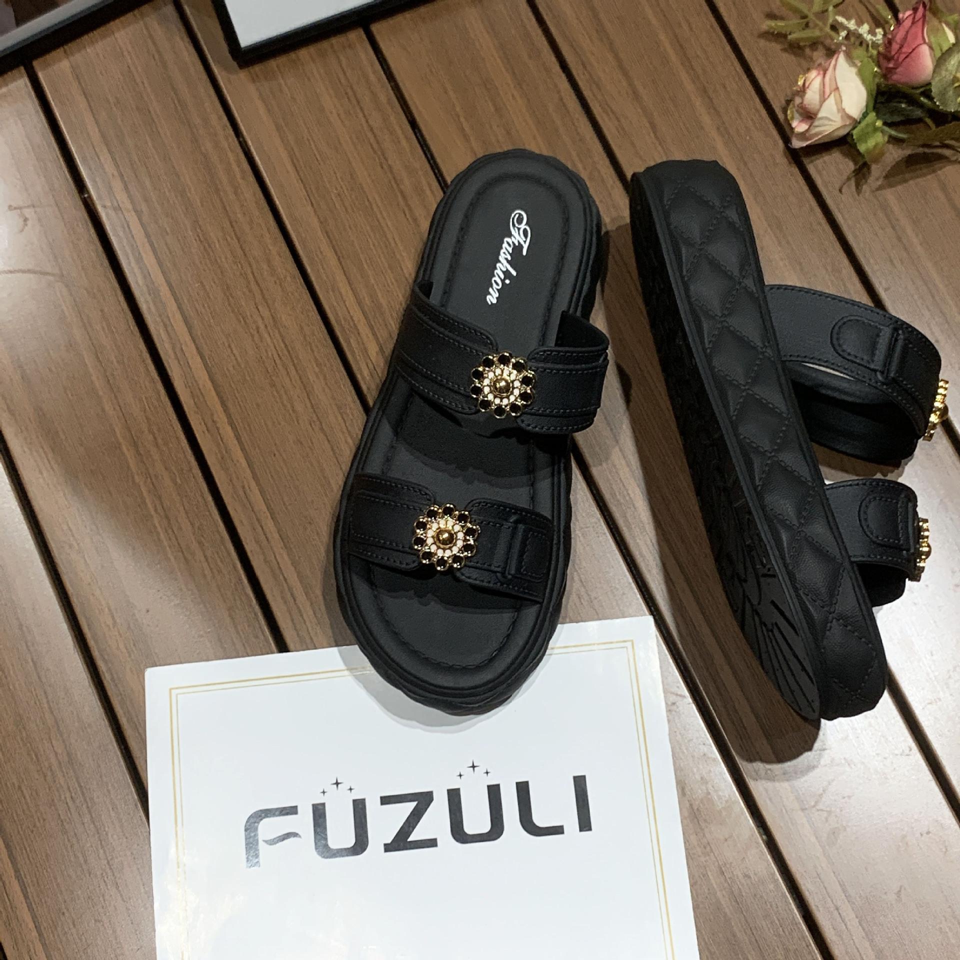 

Fashion thick-soled slippers women s summer outer wear trend double-belt cool slippers comfortable beach flat-bottomed slippers manufacturer 40 чорний
