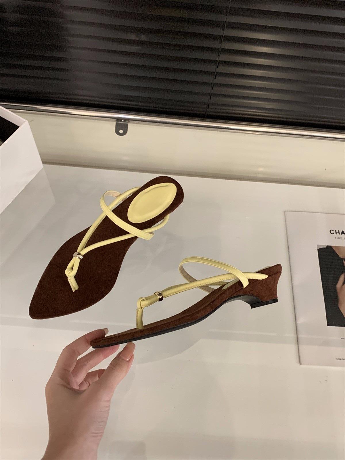 

Туфли-шлепанцы на толстом каблуке, женская обувь, маленькие сандалии с тонкими ремешками 40 жёлтый