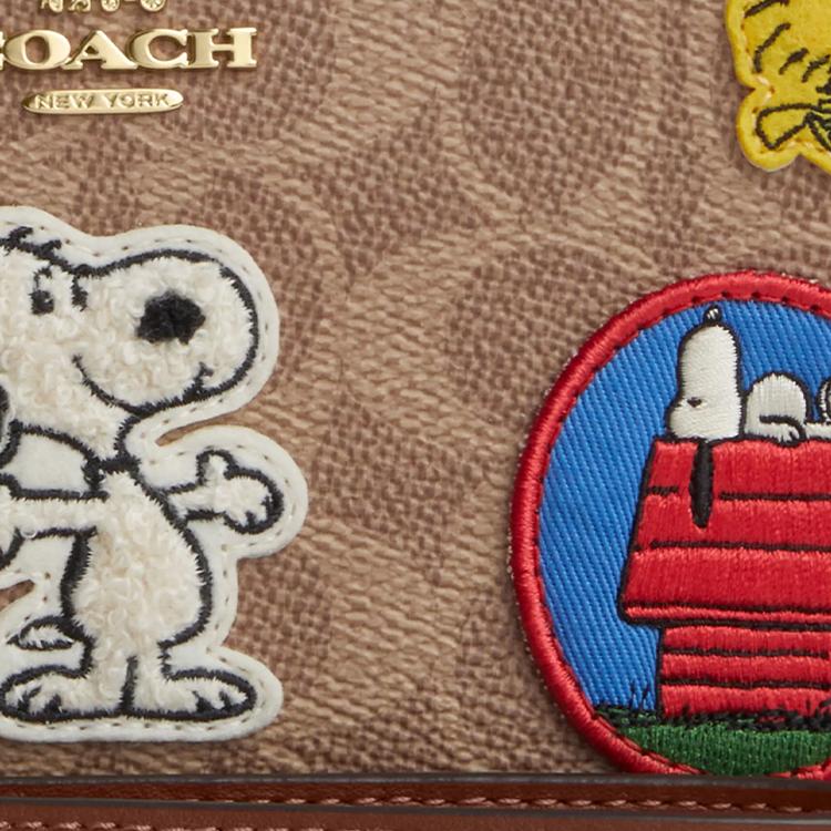 New COACH PEANUTS Collaboration Zip Around Coated Canvas Wallet Trumpets Women's Tan CBM91-IMY3O