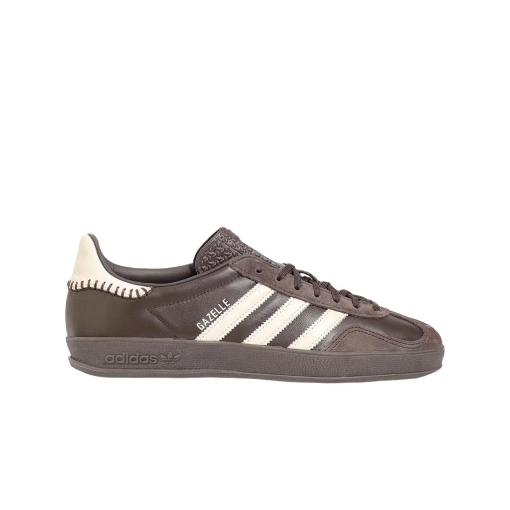 adidas Originals Gazelle Indoor Soft Comfortable Sneakers Men Sneakers Brown JQ1747