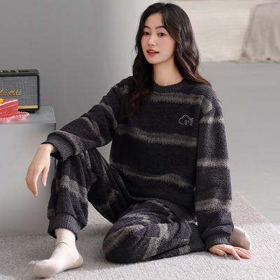 Half Fleece Pajamas Women'S Winter Thickened Fleece Warm Autumn And Winter Coral Fleece Striped Loungewear Set