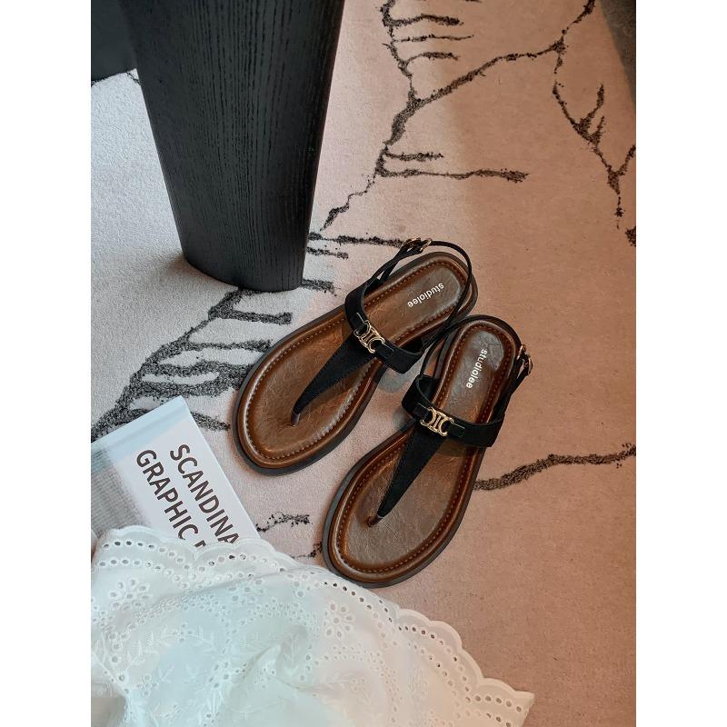 

~ Retro T-word with vacation style versatile metal buckle clip foot herringbone cool slippers female summer 35 чёрный