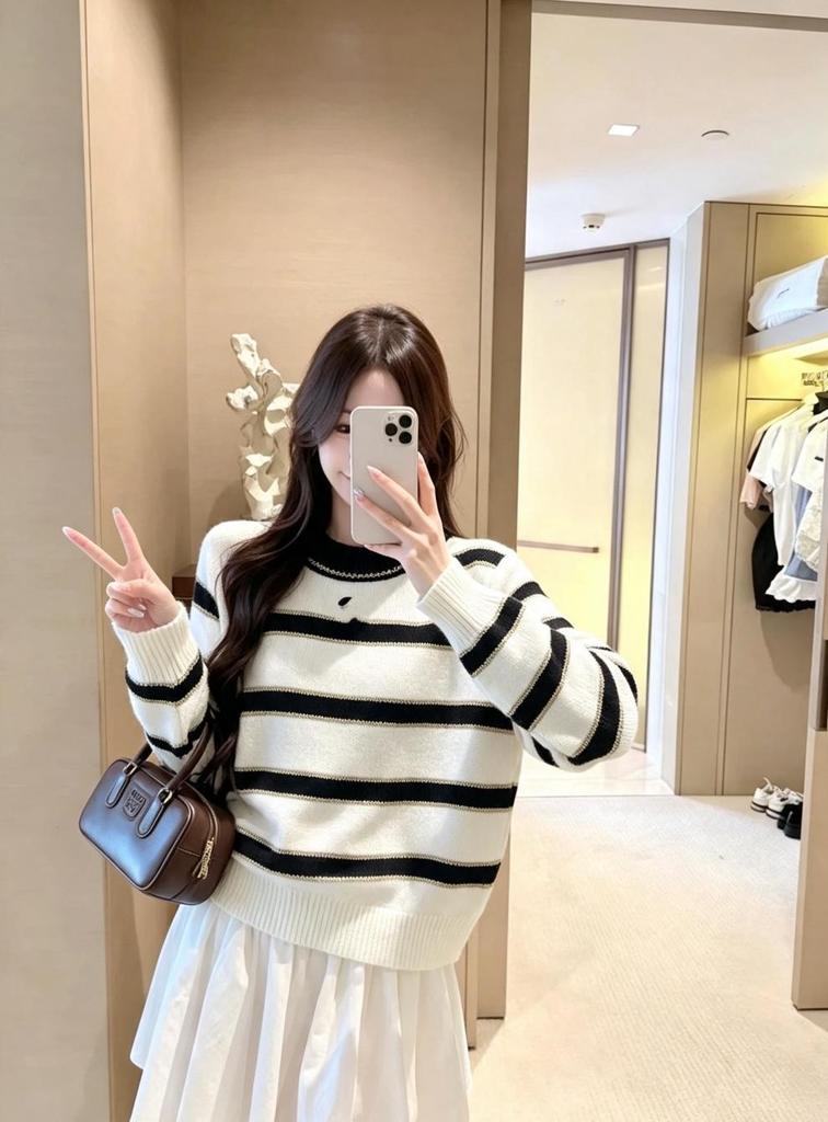 Trendy Striped Color Block Knit Pullover Sweater - Casual, Versatile, and Age-Reducing for Autumn/Winter