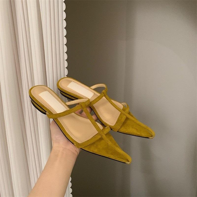 

French niche pointed cool slippers women s wear 2025 new low-heeled cross hollow open-toe one-word beach shoes 39