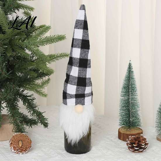 Flexible Plaid Fabric Covers Christmas Wine Bottle Cover Fluffy Artificial Beards Decor Gnome Seasonal Accessories Toppers for Holiday Table