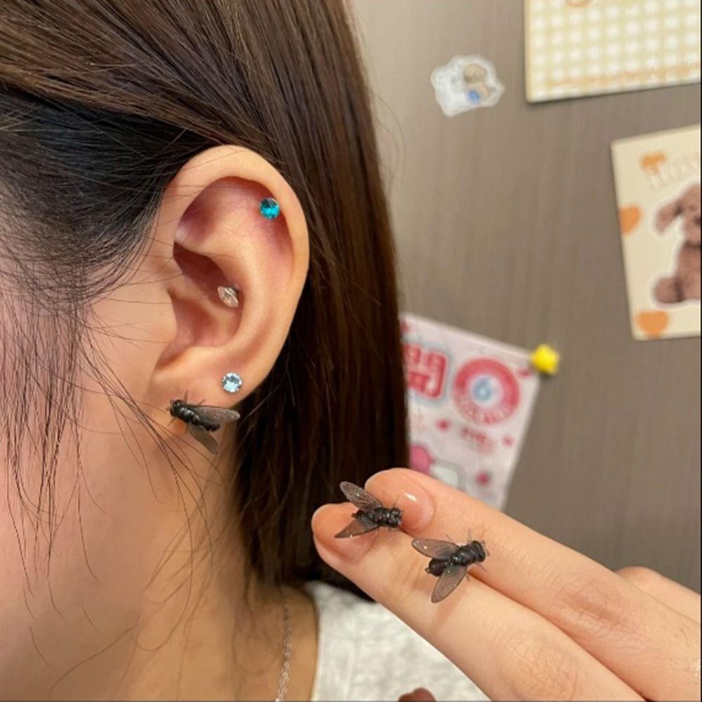 Creative Mini Fly Earrings Prank Insects Small Earrings Cute Flies Studs Earrings  Party Jewelry
