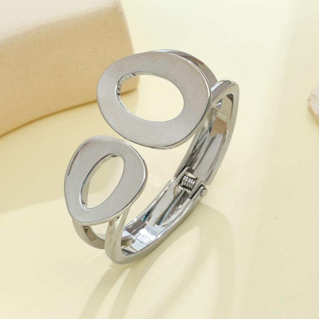 European and American metal irregular geometric opening bracelet, exaggerated personality, simple niche temperament, high-end jewelry women
