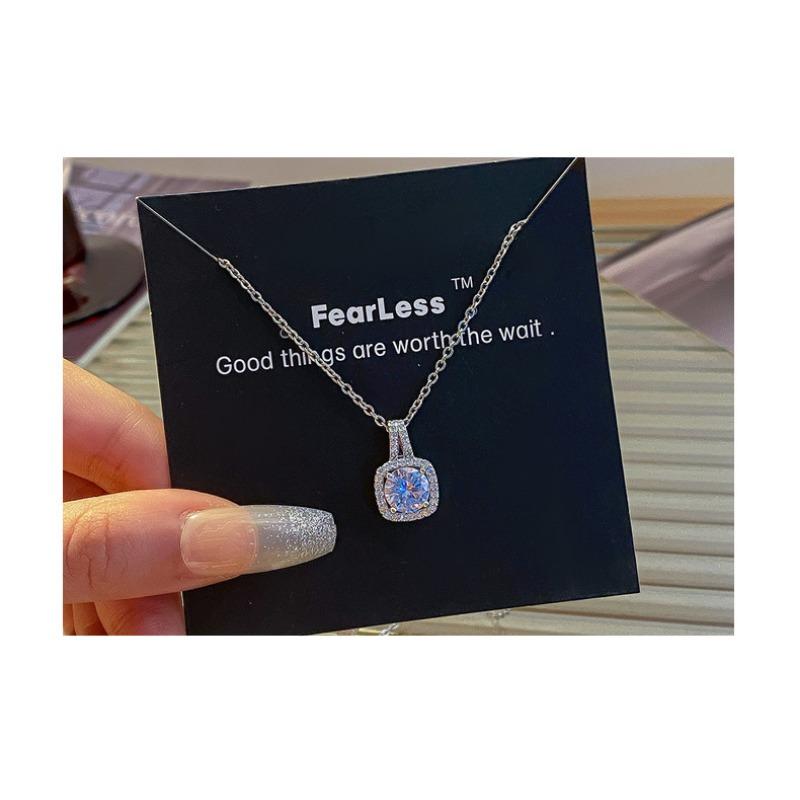 Luxury Simple Square Zircon Titanium Steel Silver Clavicle Necklace For Women