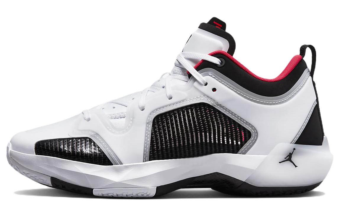 Jordan Air Jordan 37 Low Siren Red DQ4123-100 44