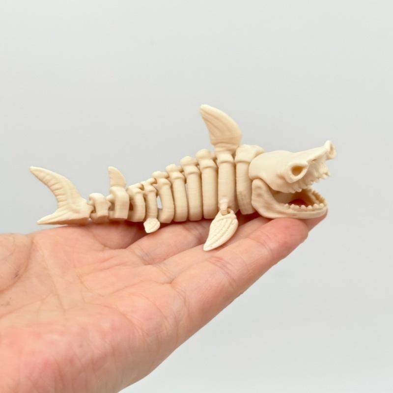 3D Printed Articulated Shark Skeleton Display Model Full Swingable Joints Marine Life Art Piece for Office Desk Decoration