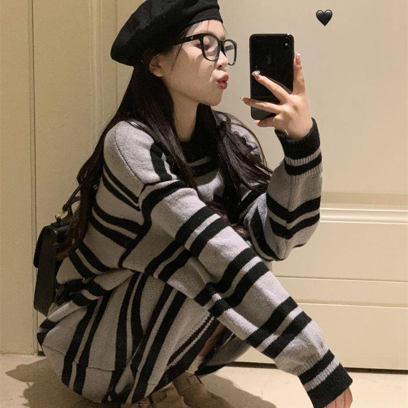 

Шикарное трикотажное платье с длинными рукавами, в полоску, с цветовыми блоками, Осень/Зима 2025 One Size серый