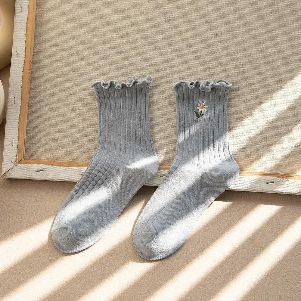 Women Socks Korean Japanese Style Cartoon Green Flower Harajuku Cute Kawaii Mid Tube Socks Breathable Casual Short  Cotton Socks