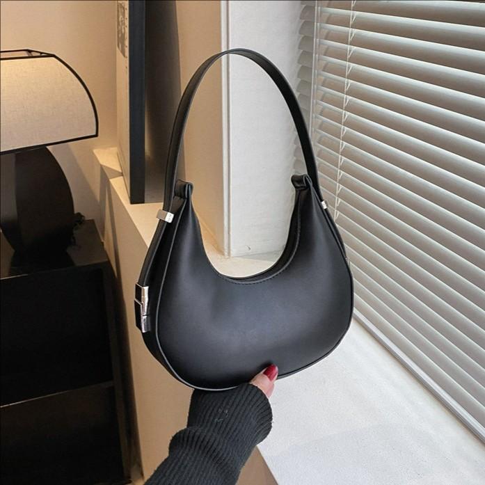 French Style Crescent Bag for Women 2026 New Niche Design Shoulder Underarm Handbag KTB