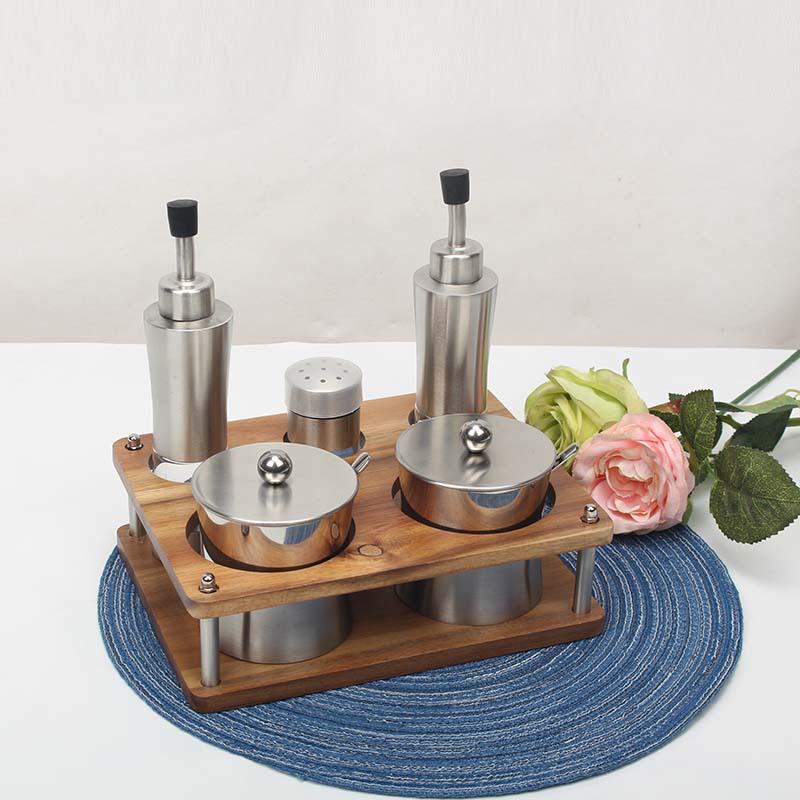 304 Stainless Steel Spice Set: Seasoning Jar, Oil Pot & Salt Shaker with Lid for Home & Restaurant.