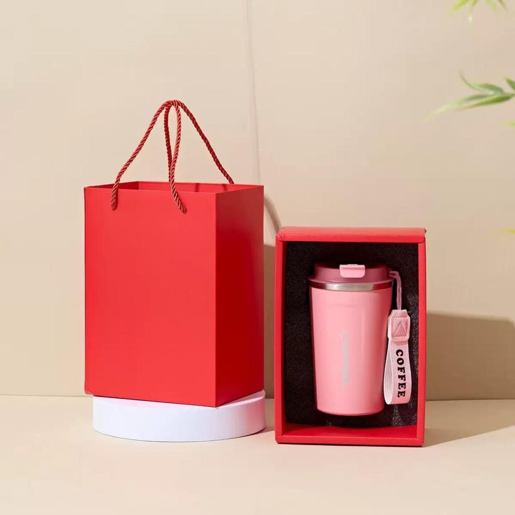 Izolovaný hrnek na kávu v barvě makronek s nástřikem pro udržení teploty - Přenosný unisex design