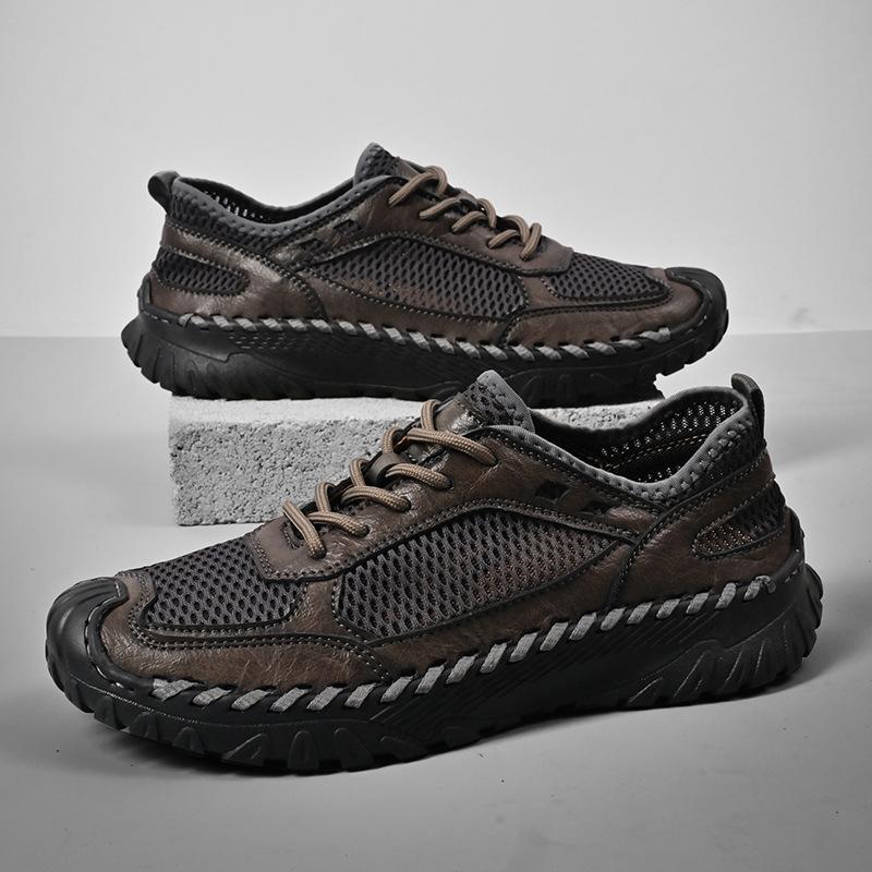Summer Men's Shoes Outdoor Leisure New Versatile Lightweight Mesh Shoes Mesh Hollow Youth Shoes