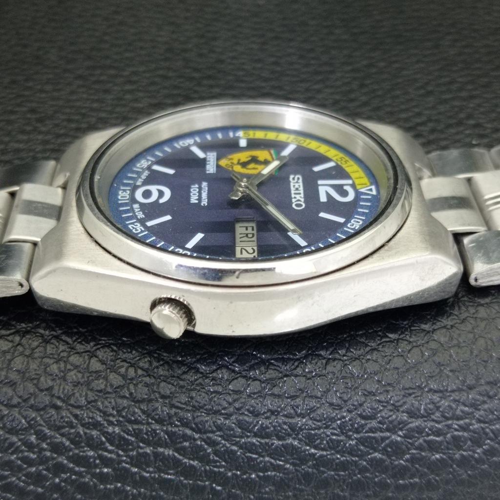 GENUINE VINTAGE SEIKO 5 AUTOMATIC 7019A JAPAN MENS FERRARI DIAL WATCH a701600-5 R206b-a701600