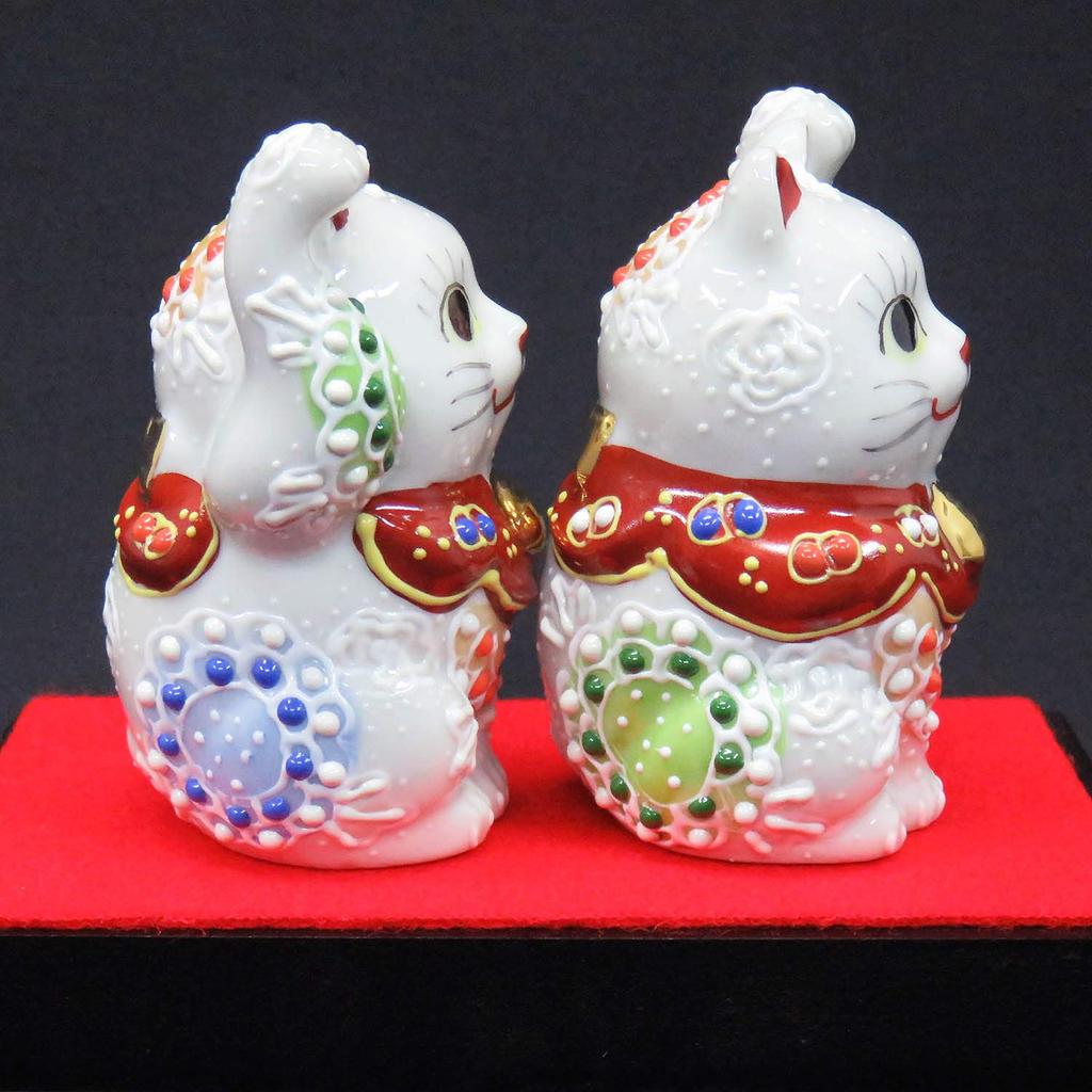 Waza no Kura Maneki-neko Figurines, Kutani Ware, Pair, White, Ceramic, Business Prosperity Item, Feng Shui Goods