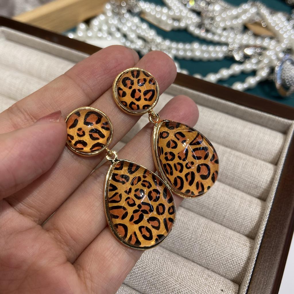 American Retro Water Drop Leopard Print Earrings Personalized Fashion Trend Resin Earrings Versatile Temperament Spice Girl Earrings