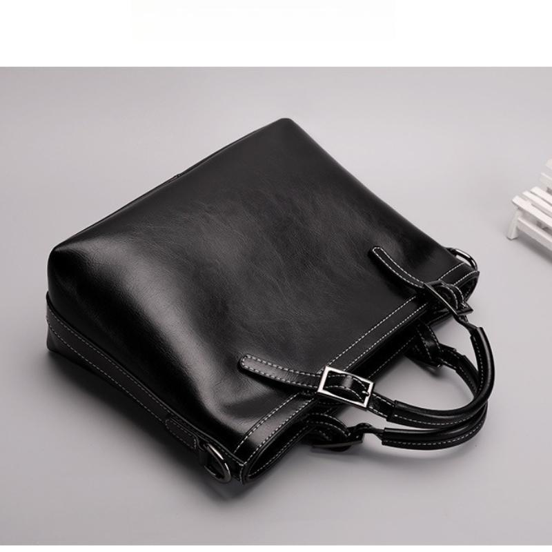 Women's The First Layer of Cowhide Genuine Leather Shoulder Bag Lady Retro Large Capacity Commuting Bags Female Cowhide Luxury Designer Handbag
