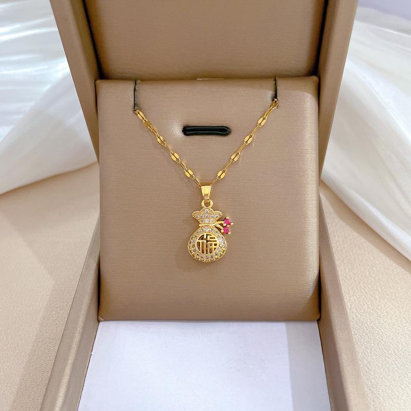 Lucky Character Auspicious Natural Wind Slightly Inlaid With Diamonds Hollowed Out Lucky Small Money Bag Pendant Collarbone Chain Jewelry