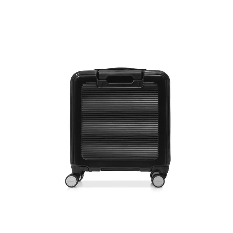 American Tourister 18-inch Hardside Carry-on Spinner Luggage