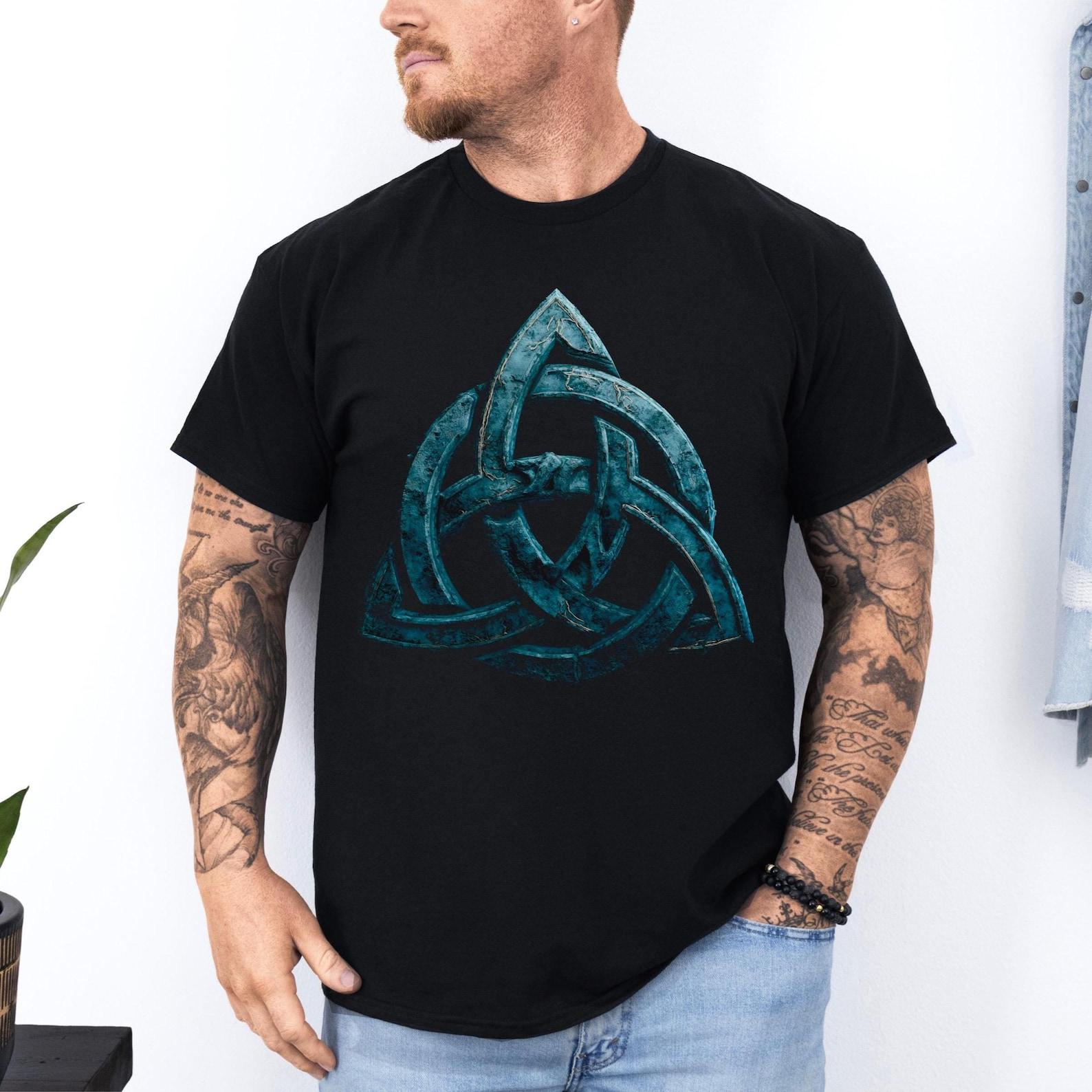 Celtic Triquetra Trinity Knot Shirt : Wiccan Pagan Symbol Unisex T-Shirt | Norse Celtic Knot Tee | Witchcraft Clothing | Sacred Geometry 4XL