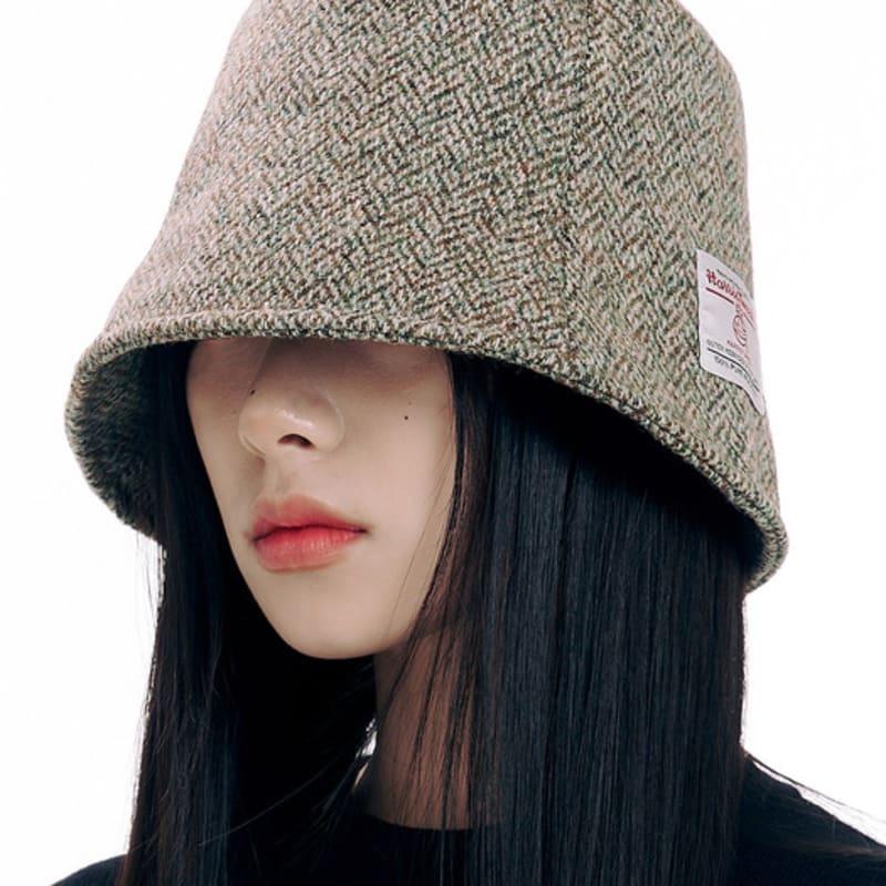 

LUOESPAC Панама из панелей Harris Tweed® (елочка) Free